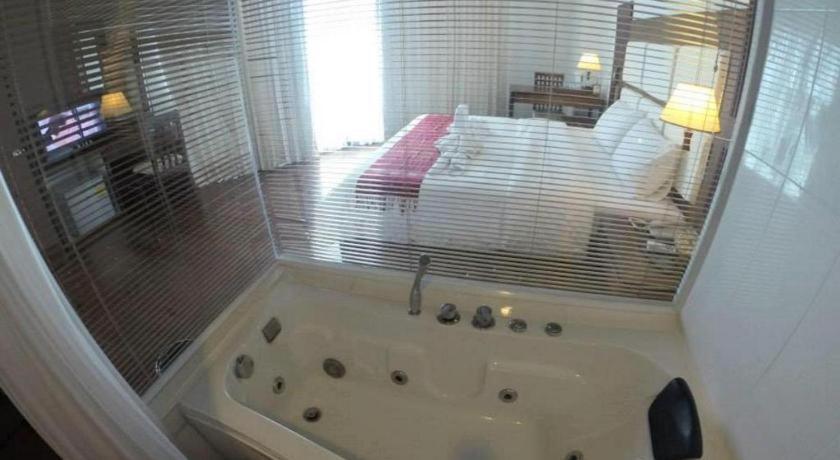 River City Hotel Mukdahan Luaran gambar